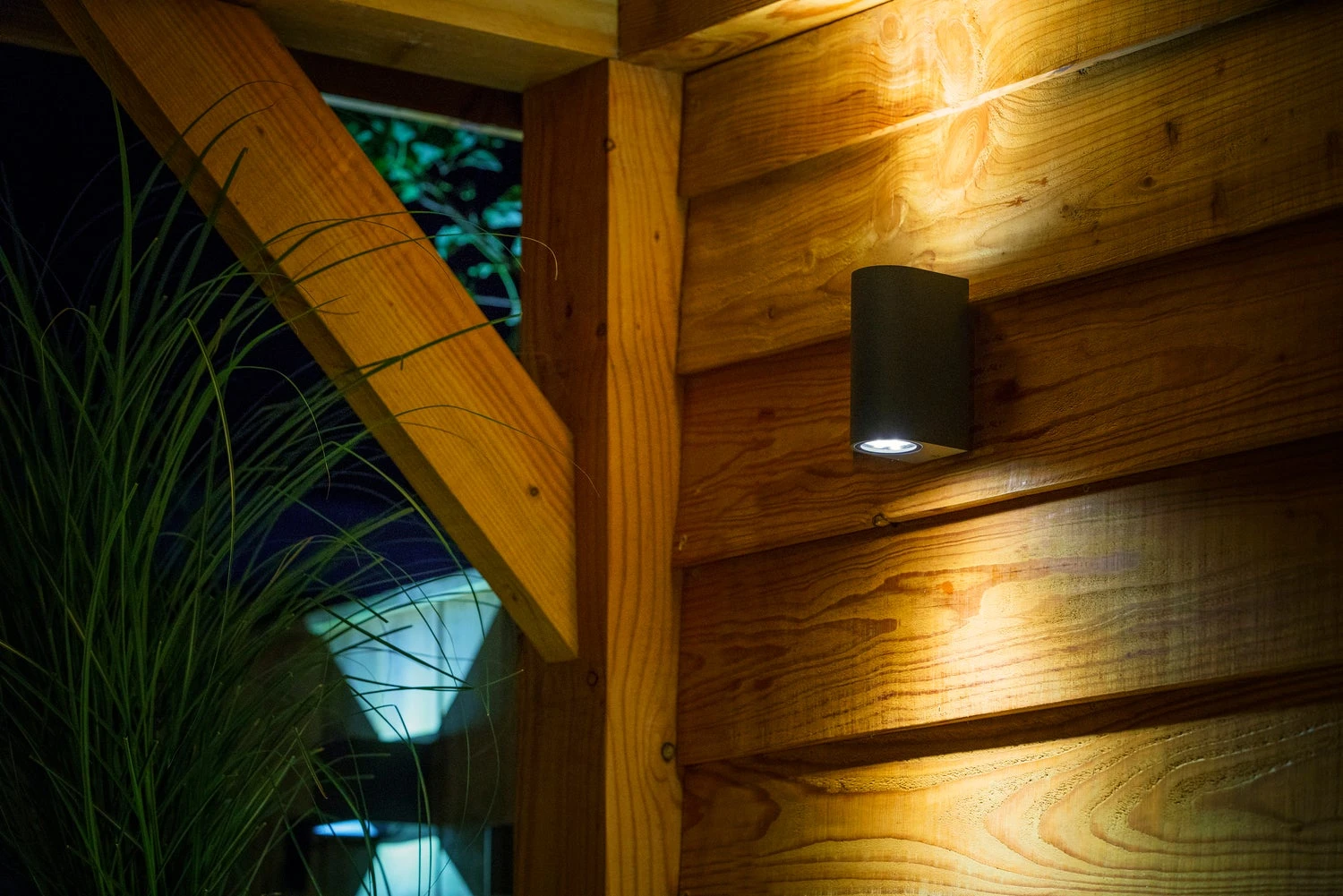 Garden Lights Wandlamp Sibus Zwart 6,7 X 9,2 X 18,5 Cm 4 Garden Lights Wandlamp Sibus Zwart 6,7 X 9,2 X 18,5 Cm - Afbeelding 2