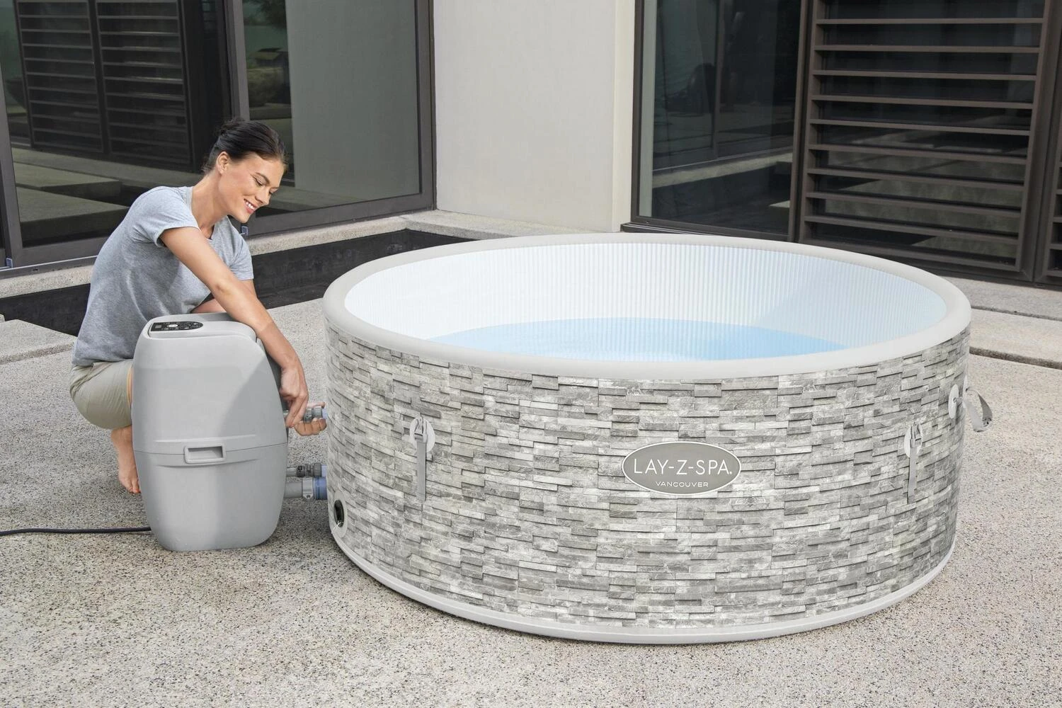 Bestway Opblaasbare Jacuzzi Lay-Z-Spa Vancouver Plus Rond Grijs D 155 H 60 Cm 8 Bestway Opblaasbare Jacuzzi Lay-Z-Spa Vancouver Plus Rond Grijs D 155 H 60 Cm - Afbeelding 6