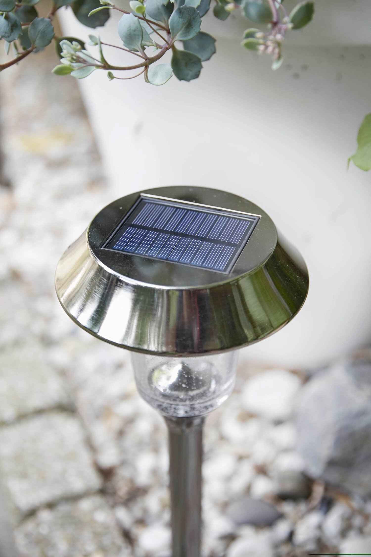 Luxform Lighting Solar Staande Lamp Comet RVS 15 X 15 X 33,8 Cm 6 Luxform Lighting Solar Staande Lamp Comet RVS 15 X 15 X 33,8 Cm - Afbeelding 4