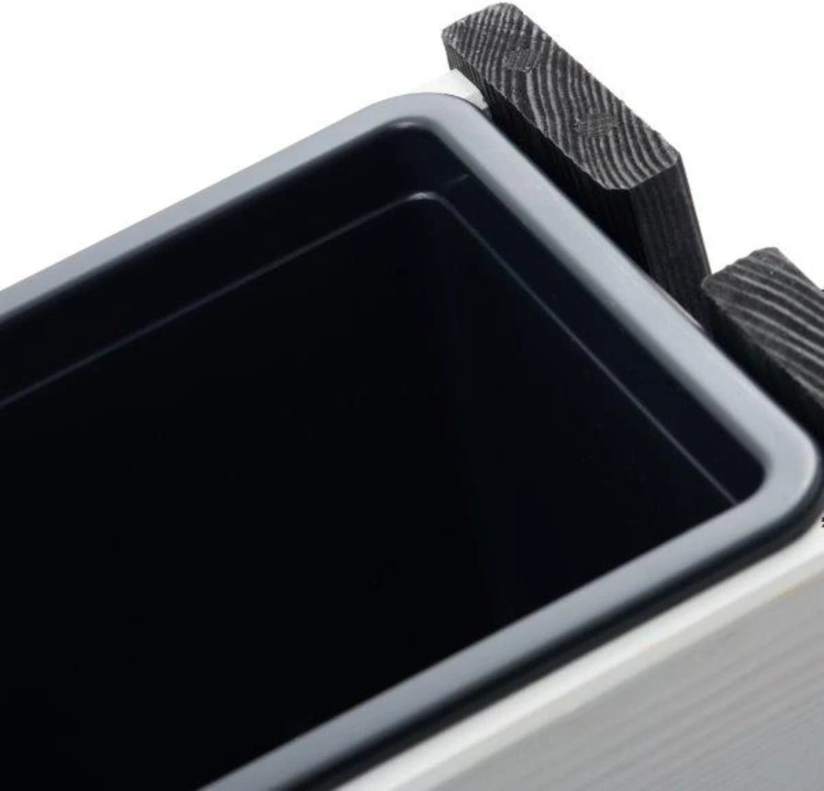 Intratuin Kweektoren Op Poten Wit / Zwart 44 X 40 X 91 Cm 5 Intratuin Kweektoren Op Poten Wit / Zwart 44 X 40 X 91 Cm - Afbeelding 3