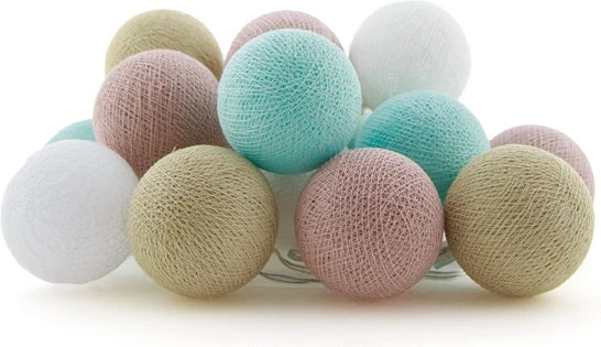 Cotton Ball Lights Lichtsnoer Milkshake Extension Kit Blauw/roze 2,4 M Met 20 Lampen 3 Cotton Ball Lights Lichtsnoer Milkshake Extension Kit Blauw/roze 2,4 M Met 20 Lampen